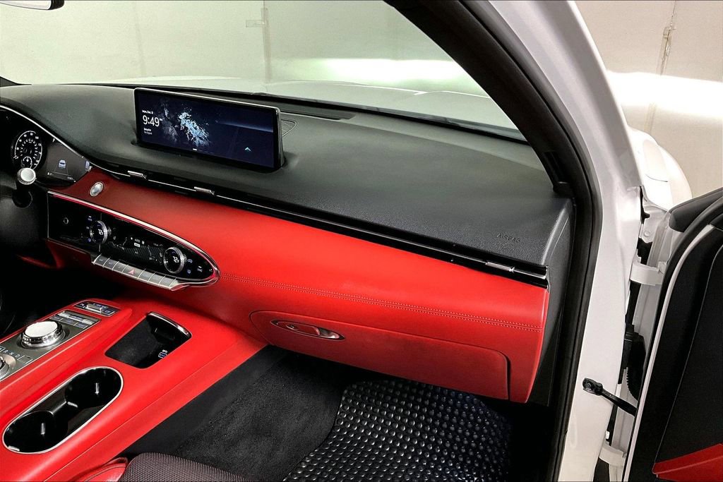 Used 2022 Genesis GV70 3.5T Sport image 16