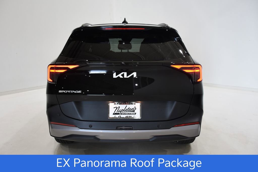 New 2026 Kia Sportage EX w/ EX Panorama Roof Package image 5