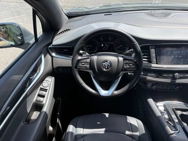 Used 2024 Buick Enclave Essence w/ Experience Buick Package AWD/4WD image 20