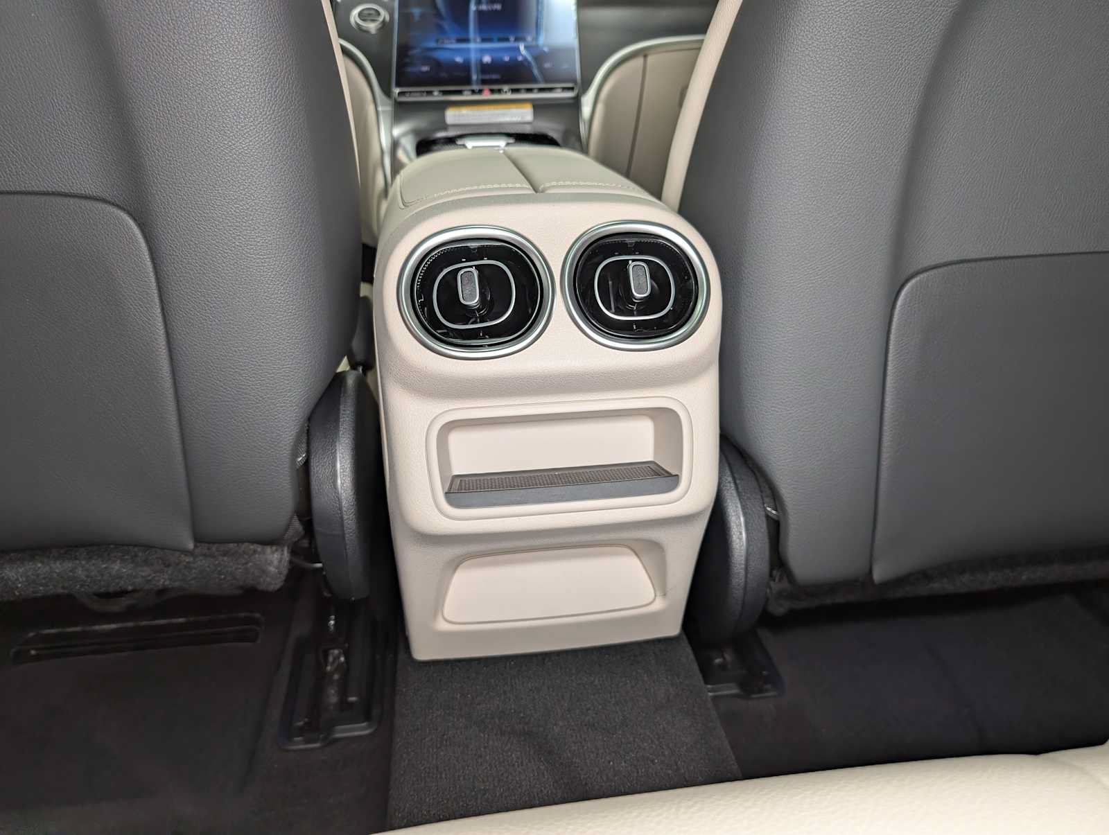 New 2026 Mercedes-Benz GLC 300 4MATIC image 19