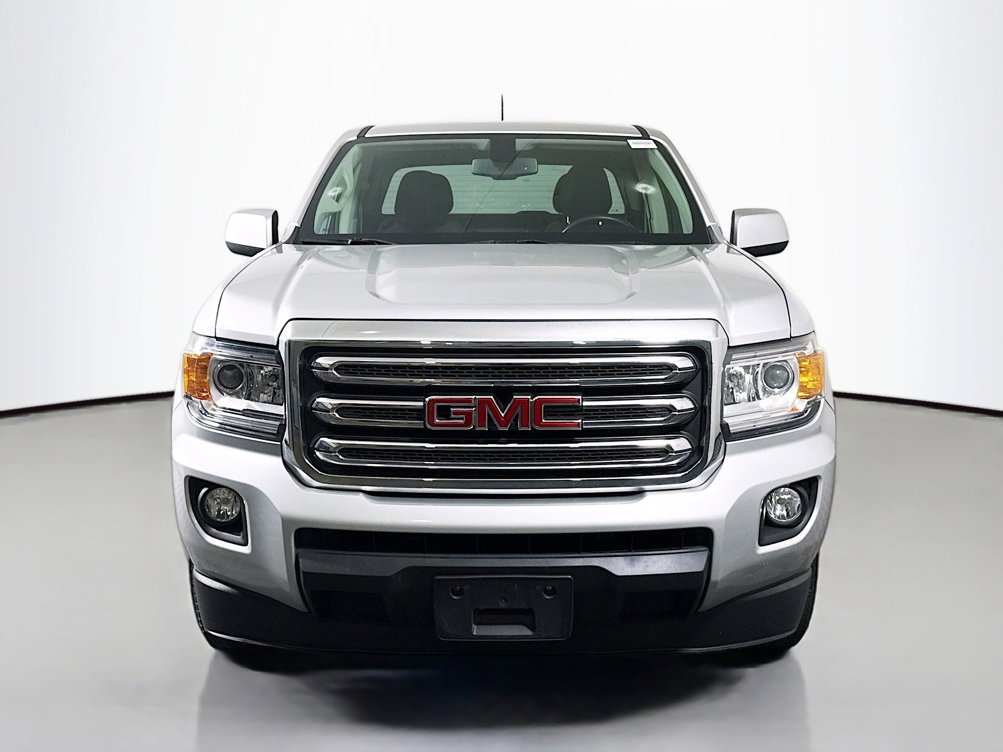 Used 2018 GMC Canyon SLE w/ Trailering Package image 2