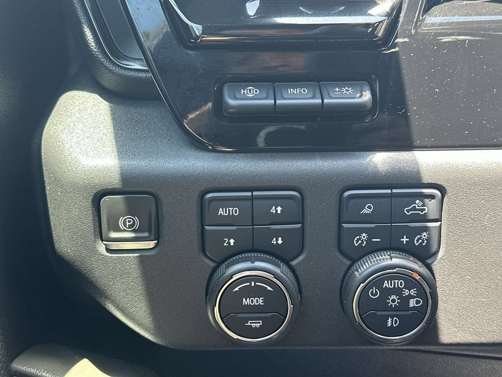 Used 2023 Chevrolet Silverado 1500 ZR2 w/ Technology Package AWD/4WD image 30
