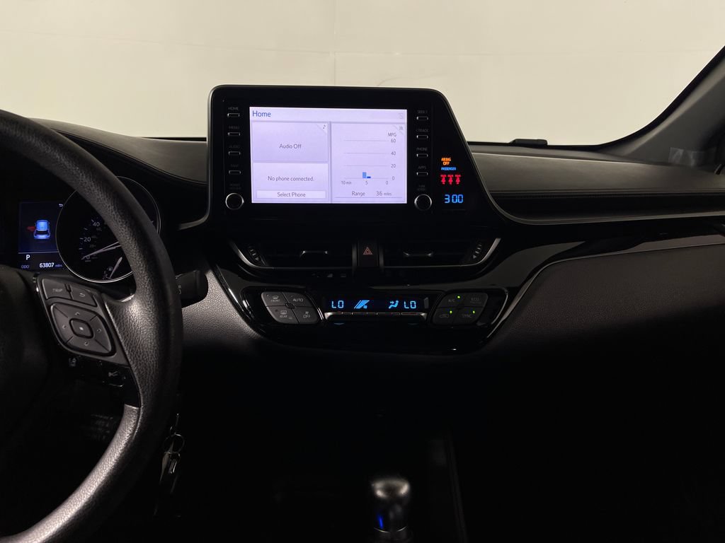 Used 2019 Toyota C-HR LE FWD image 16