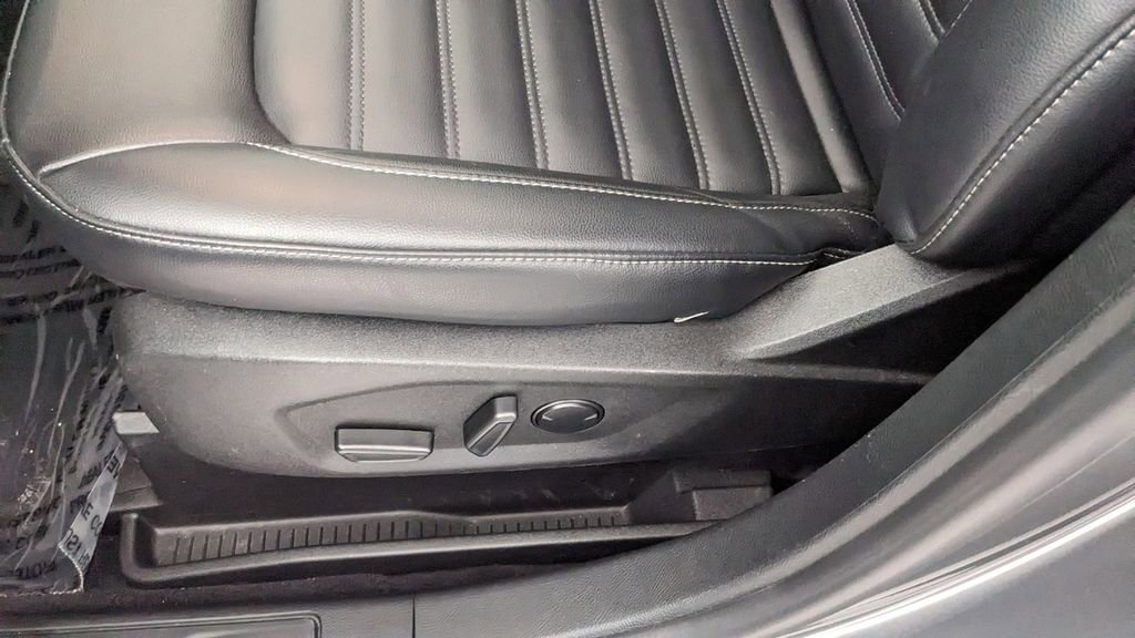 Certified 2022 Ford Edge SEL w/ Convenience Package image 27