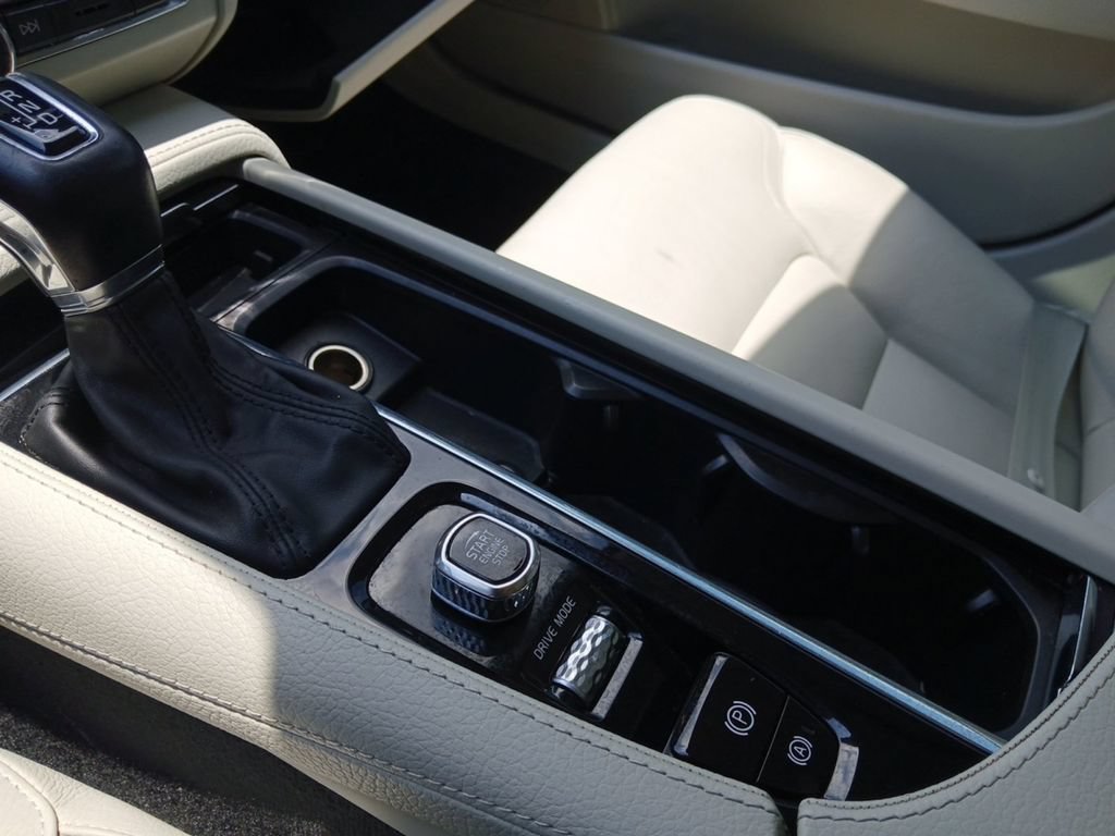 Used 2019 Volvo V90 T6 Cross Country w/ Advanced Package AWD/4WD image 20