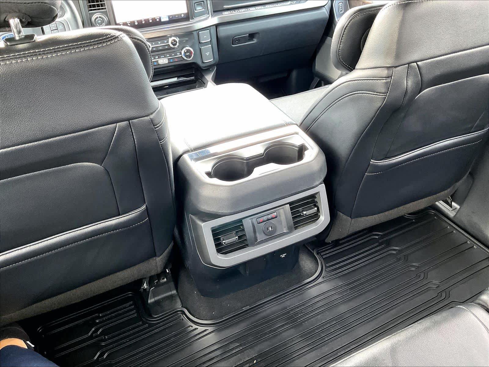 Used 2023 Ford F250 Lariat w/ Lariat Ultimate Package AWD/4WD image 38