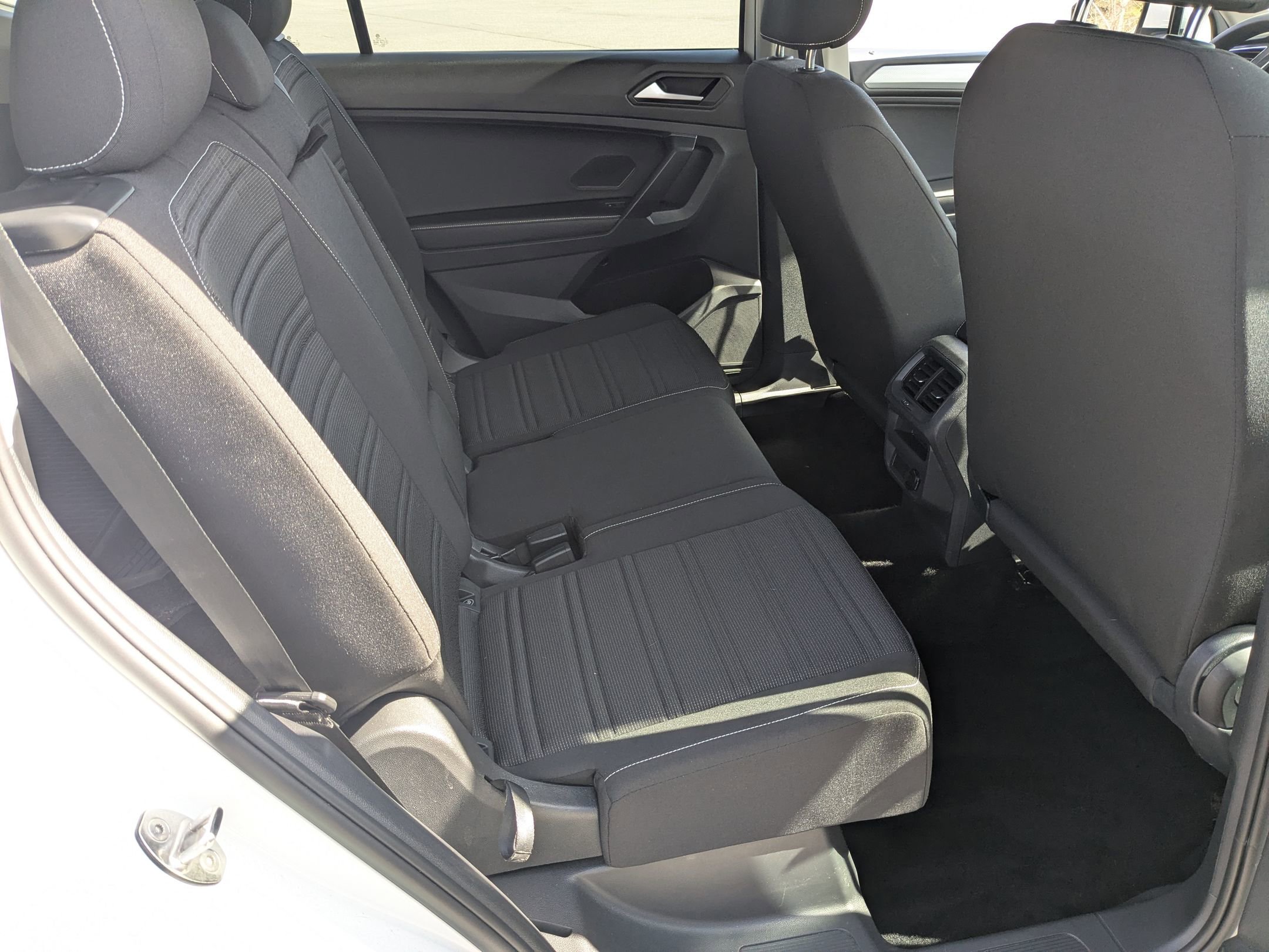 Used 2023 Volkswagen Tiguan S image 25