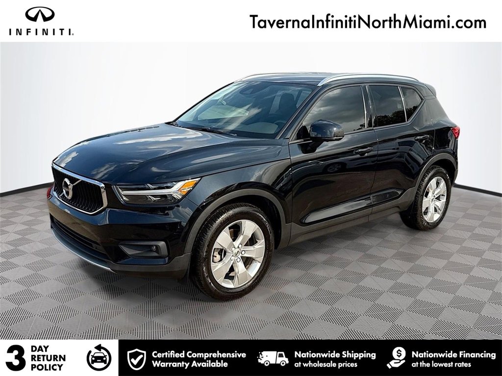 Used 2021 Volvo XC40 T5 Momentum