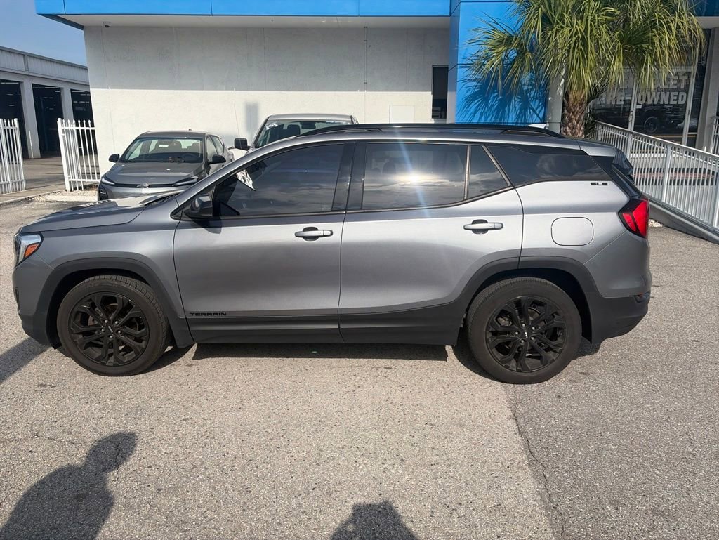 Used 2020 GMC Terrain SLE w/ Elevation Edition FWD image 8