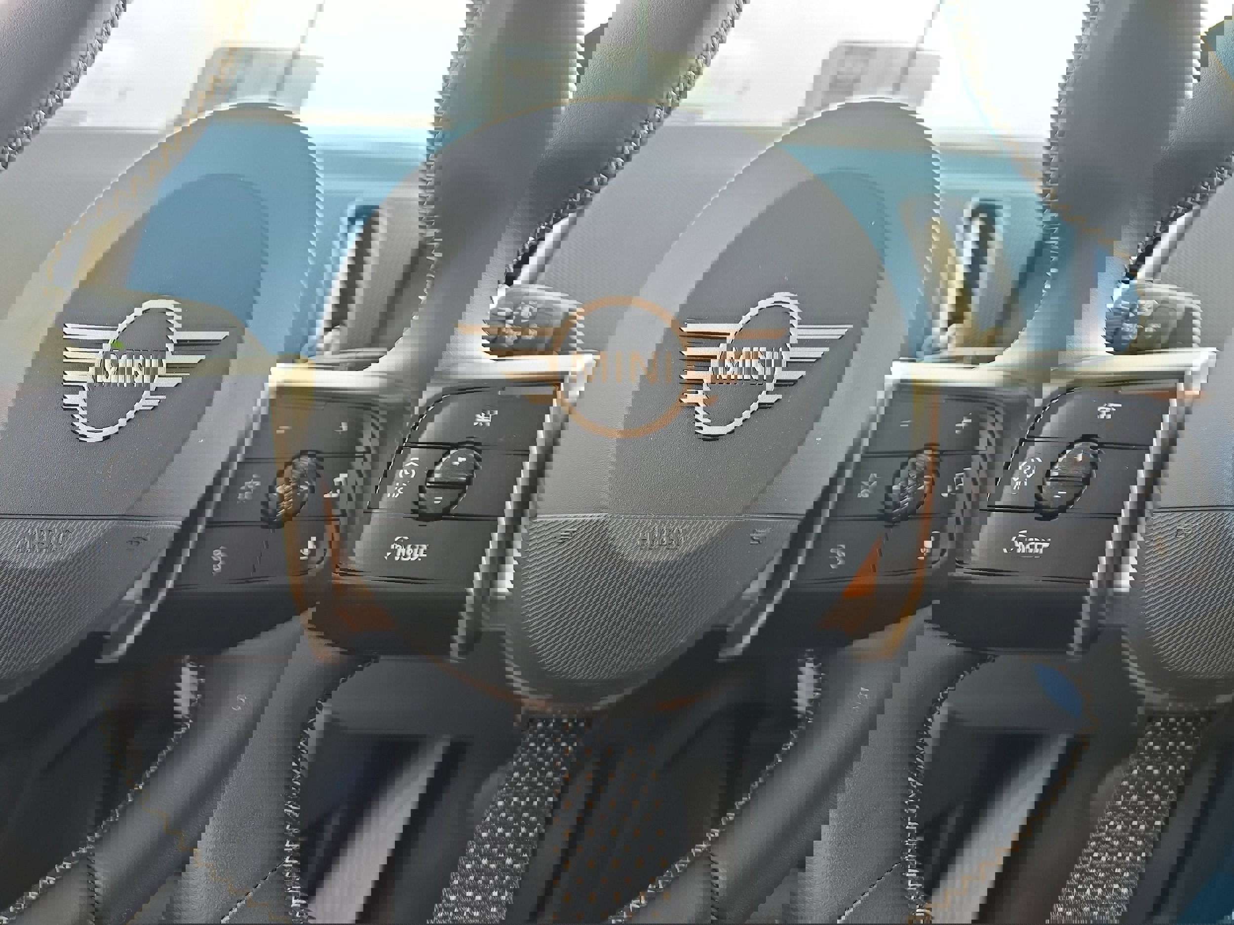 Used 2025 MINI Cooper Countryman S w/ Comfort Package Max image 25