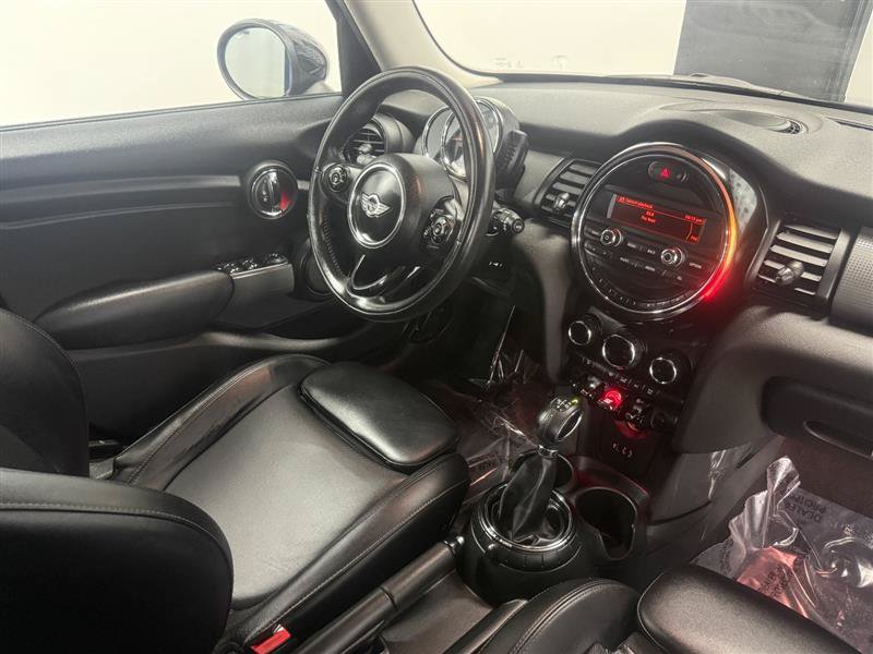 Used 2015 MINI Cooper 4-Door Hardtop FWD image 12