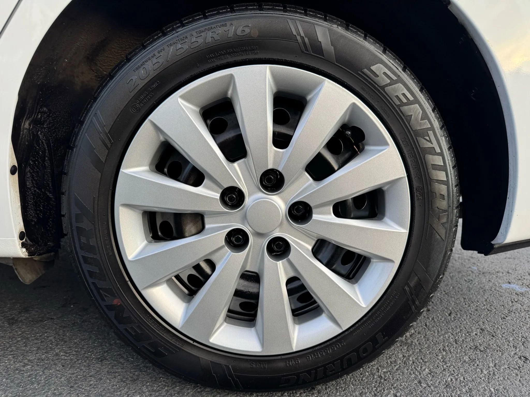 Used 2019 Nissan Sentra S image 20