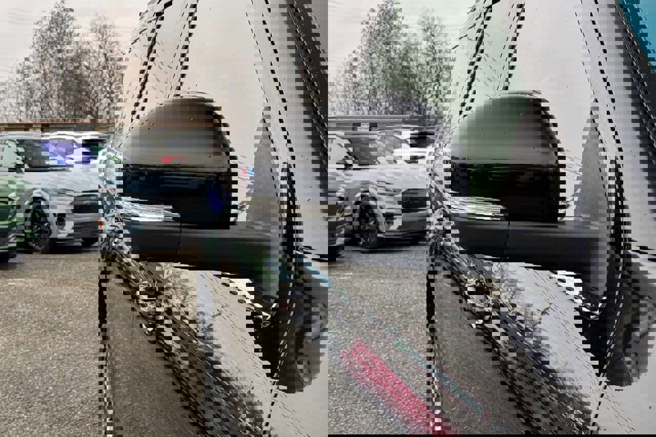 Used 2025 Ford Expedition Max Active image 12