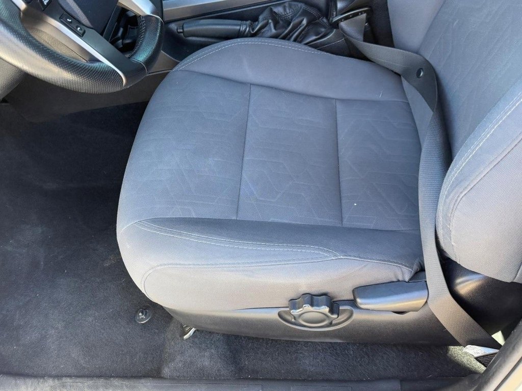 Used 2019 Toyota Tacoma TRD Sport image 15