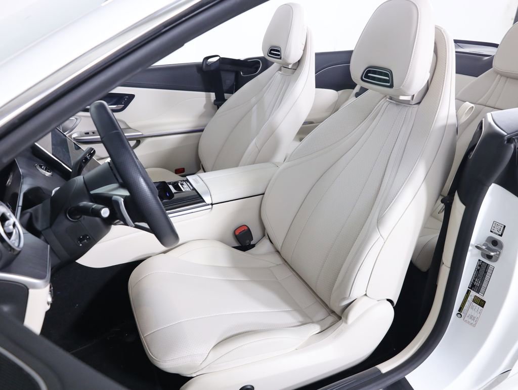 Certified 2025 Mercedes-Benz CLE 450 4MATIC Cabriolet image 54