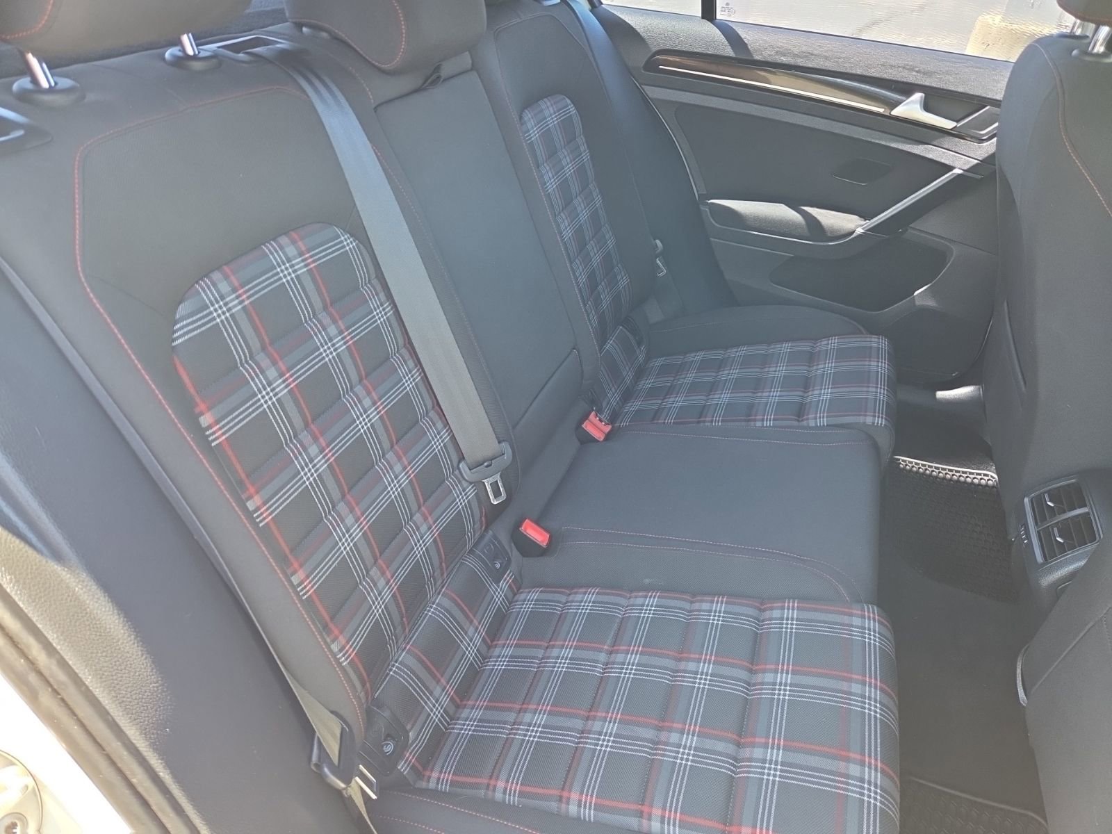 Used 2017 Volkswagen GTI S FWD image 19