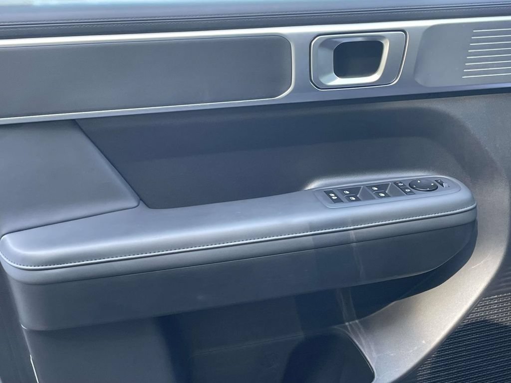 Certified 2026 Hyundai Santa Fe SEL FWD image 15