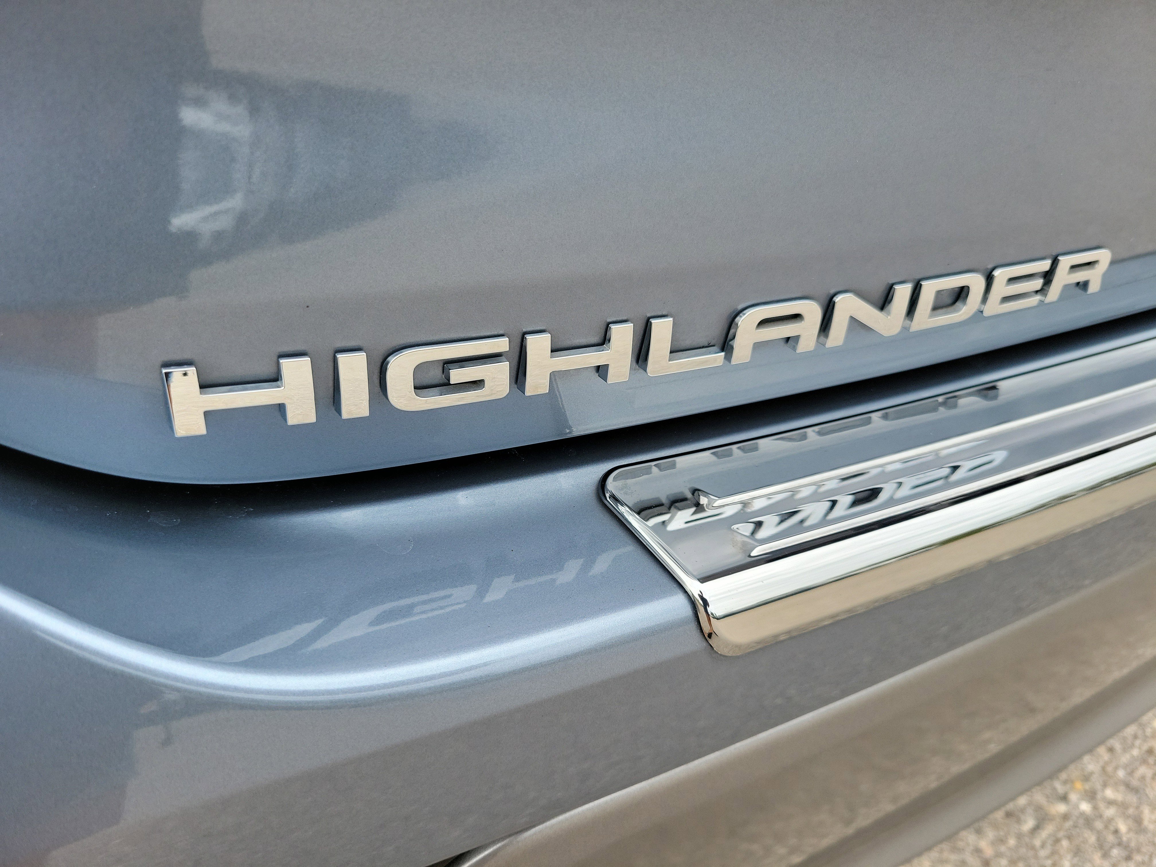 Used 2022 Toyota Highlander Platinum image 10