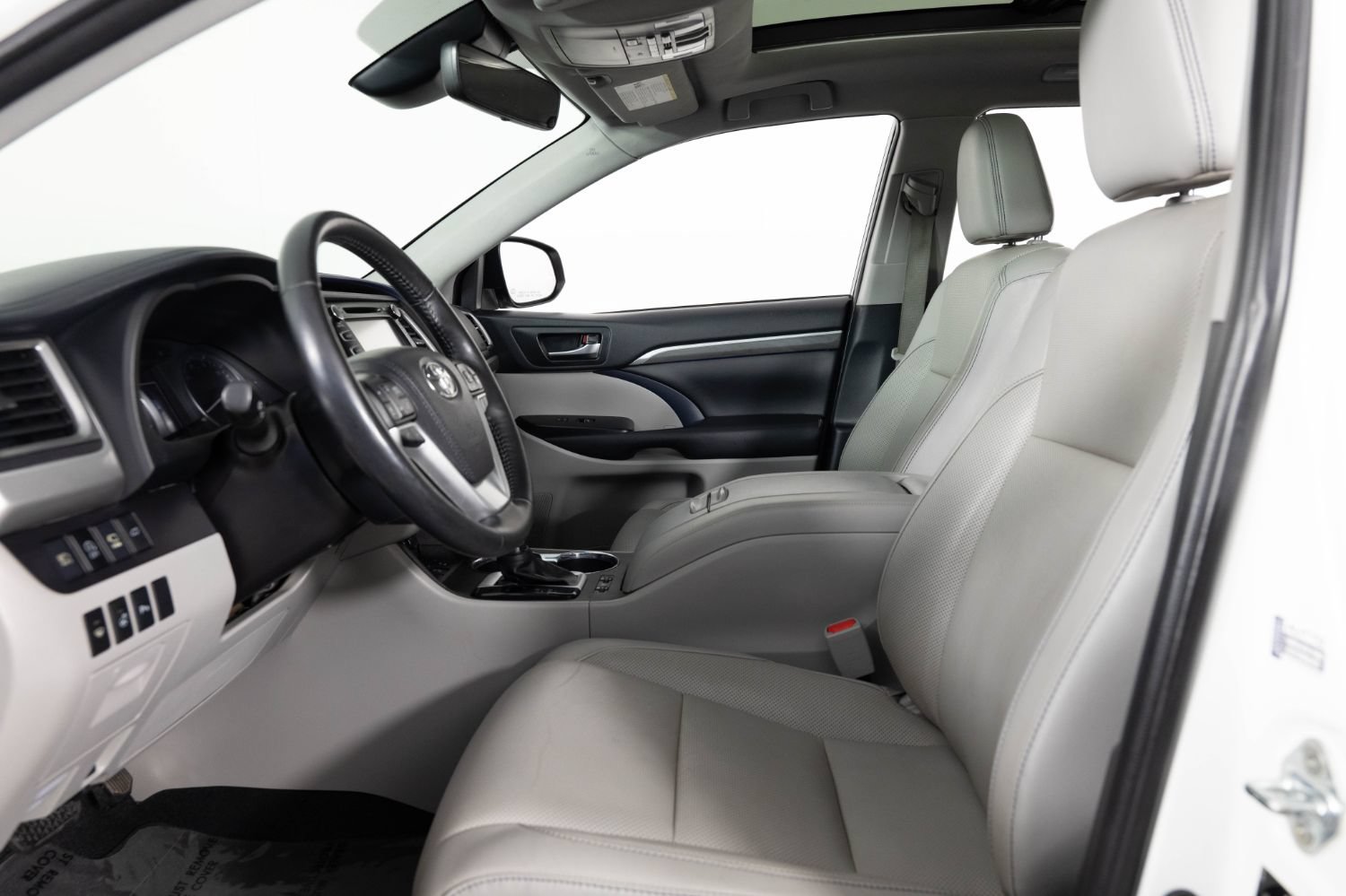 Used 2019 Toyota Highlander Limited Platinum AWD/4WD image 15