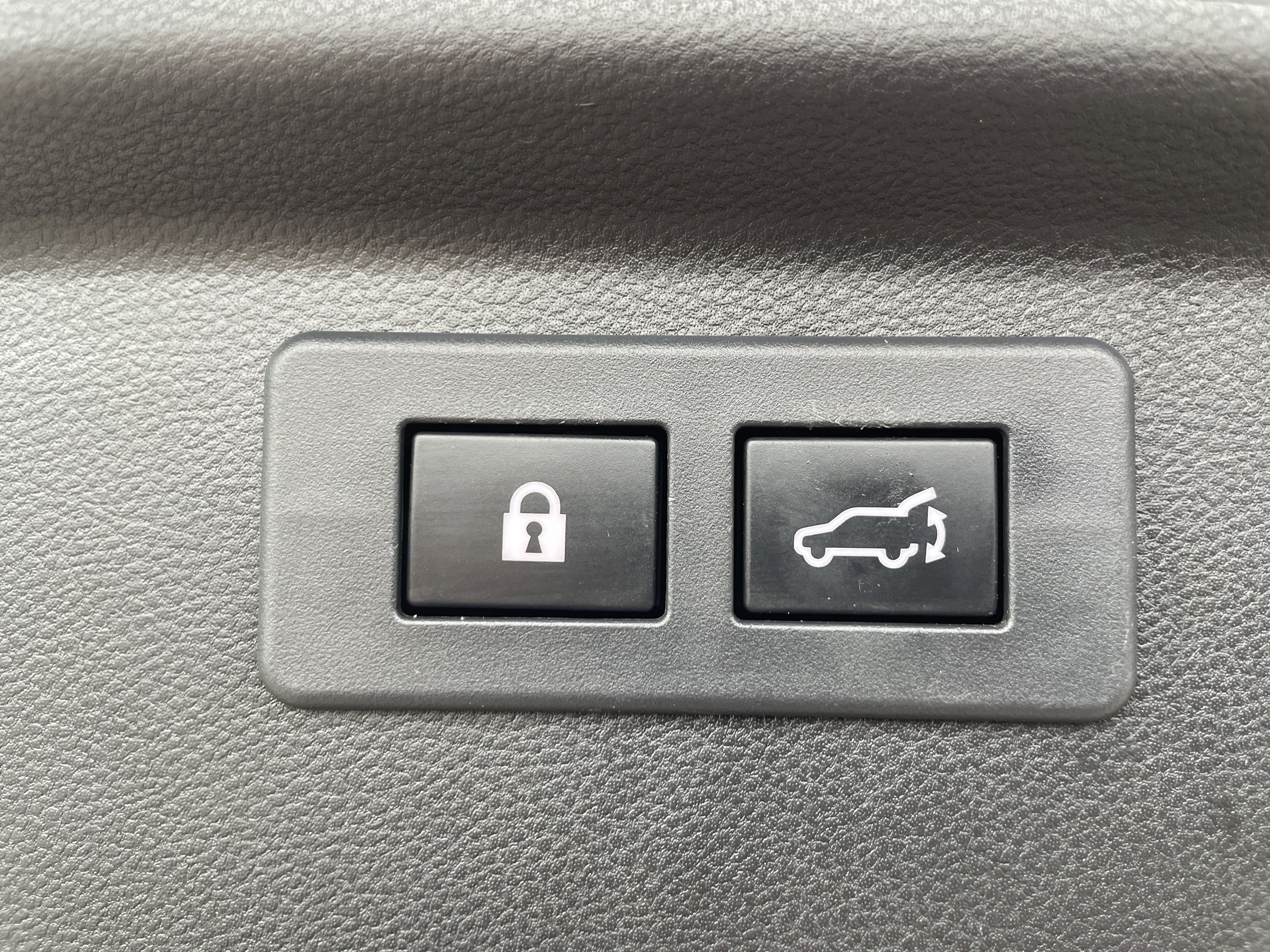 Used 2019 Subaru Forester Premium image 32