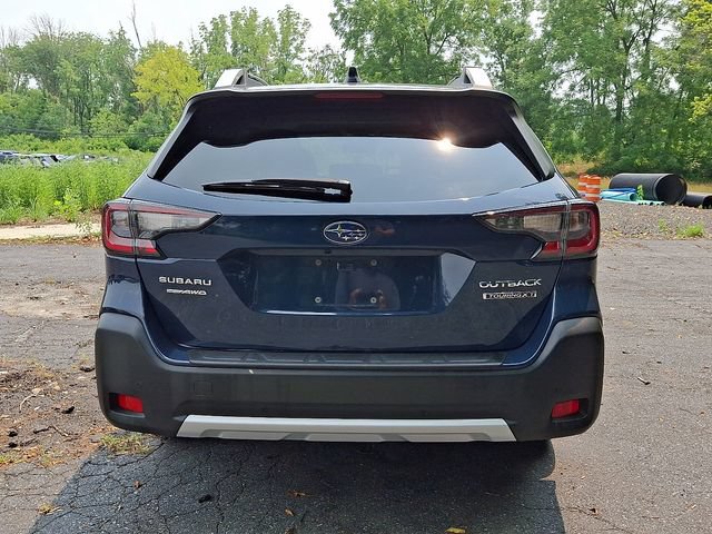 Certified 2024 Subaru Outback Touring XT AWD/4WD image 8