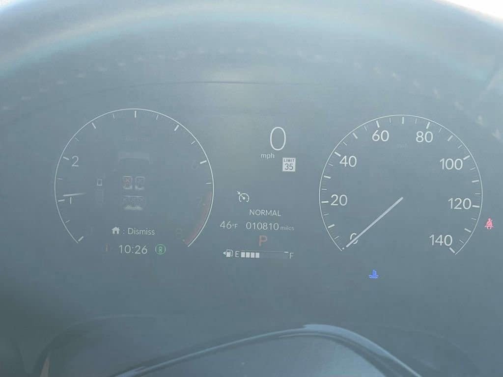 Used 2025 Honda HR-V Sport image 30