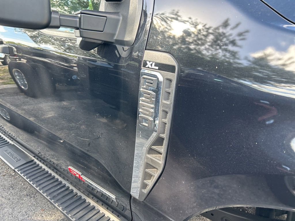 Used 2023 Ford F350 XL w/ 360-Degree Camera Package image 5