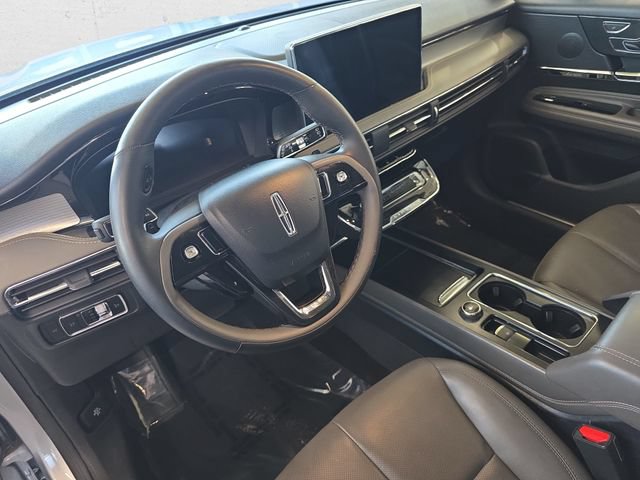 Used 2023 Lincoln Corsair AWD w/ Equipment Group 101A image 16