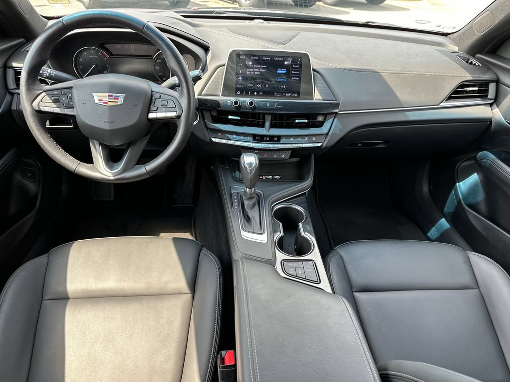 Certified 2026 Cadillac CT4 Luxury RWD image 23