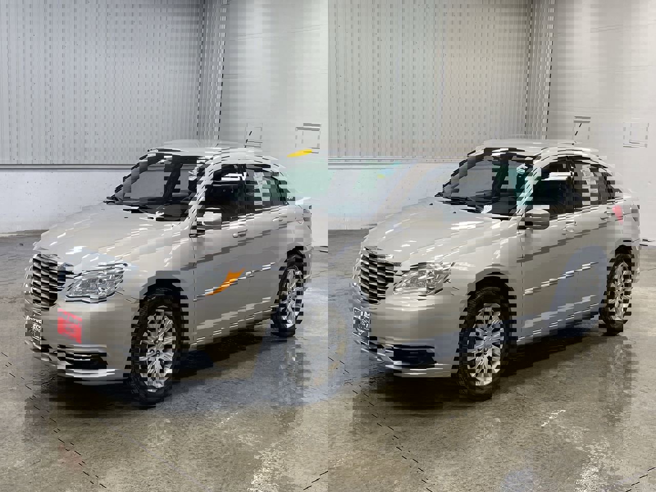 Used 2014 Chrysler 200 Touring image 7