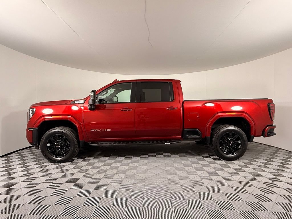 Used 2025 GMC Sierra 2500 AT4 w/ AT4 Preferred Package AWD/4WD image 7