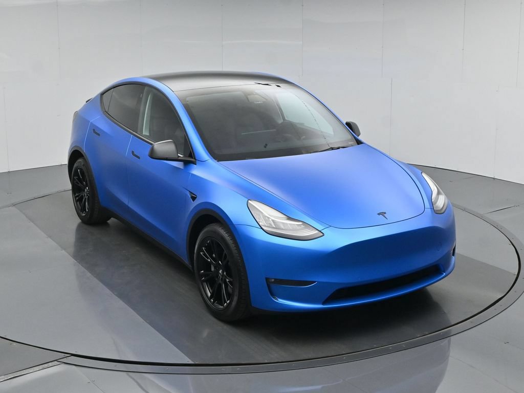 Used 2022 Tesla Model Y Long Range AWD/4WD image 37