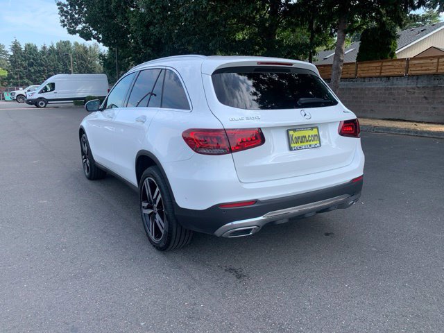 Used 2021 Mercedes-Benz GLC 300 4MATIC image 3