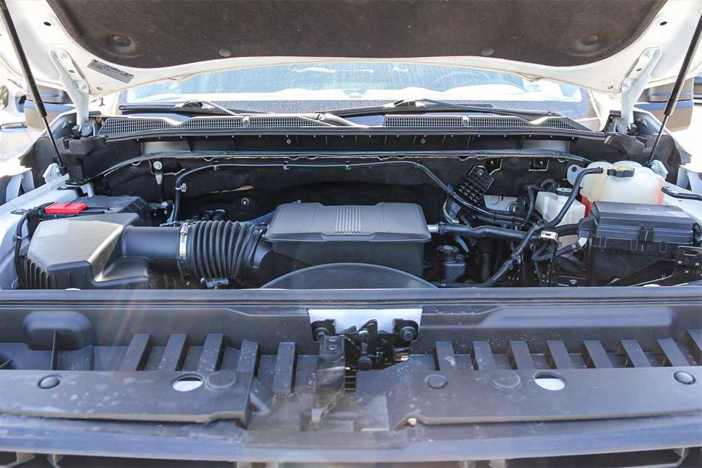 Used 2022 GMC Sierra 2500 SLE w/ SLE Value Package; image 26
