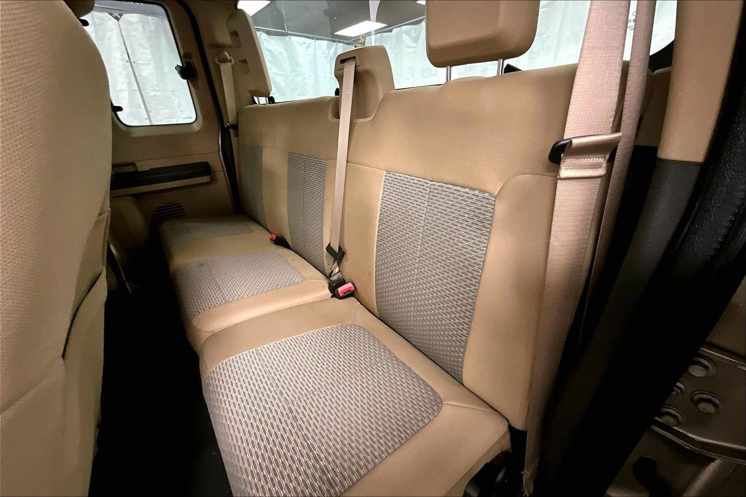 Used 2011 Ford F250 XLT w/ Camper Pkg image 25