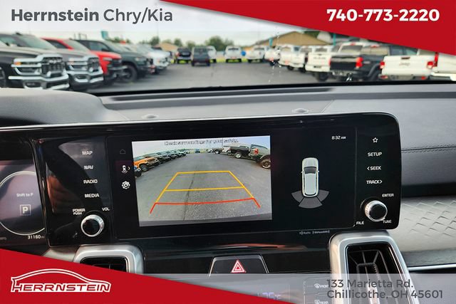 Used 2023 Kia Sorento SX AWD/4WD image 19