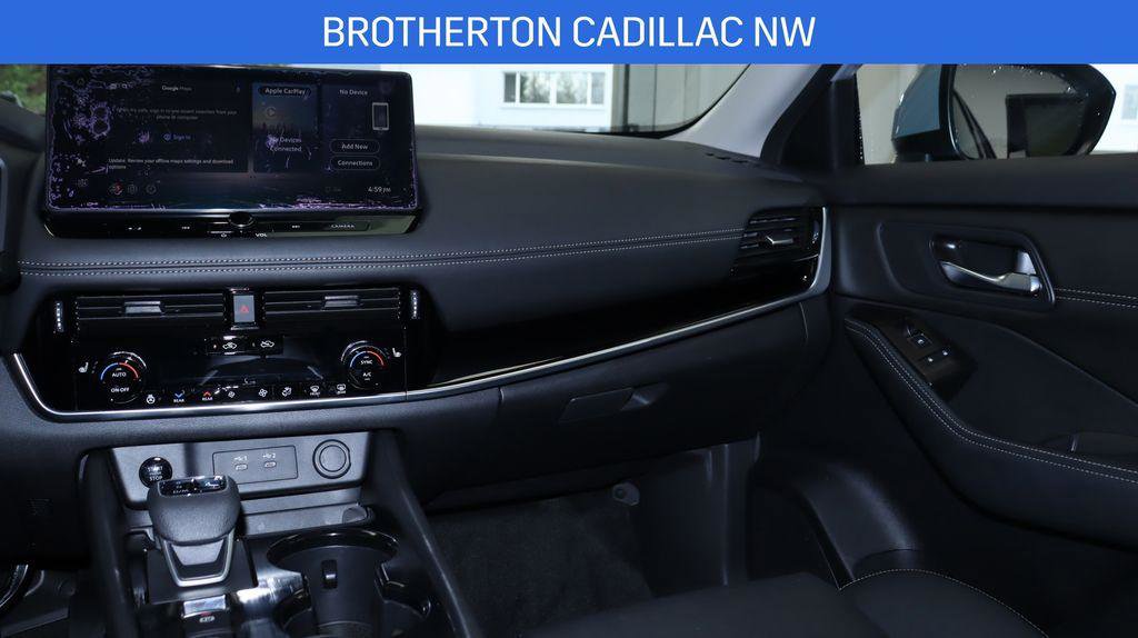 Used 2025 Nissan Rogue SL w/ SL Premium Package image 26