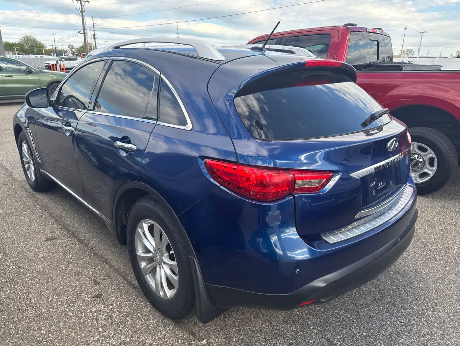 Used 2013 INFINITI FX37 AWD w/ Premium Pkg image 13