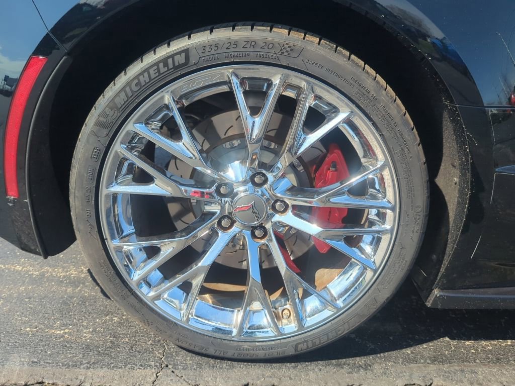 Used 2017 Chevrolet Corvette Z06 image 13