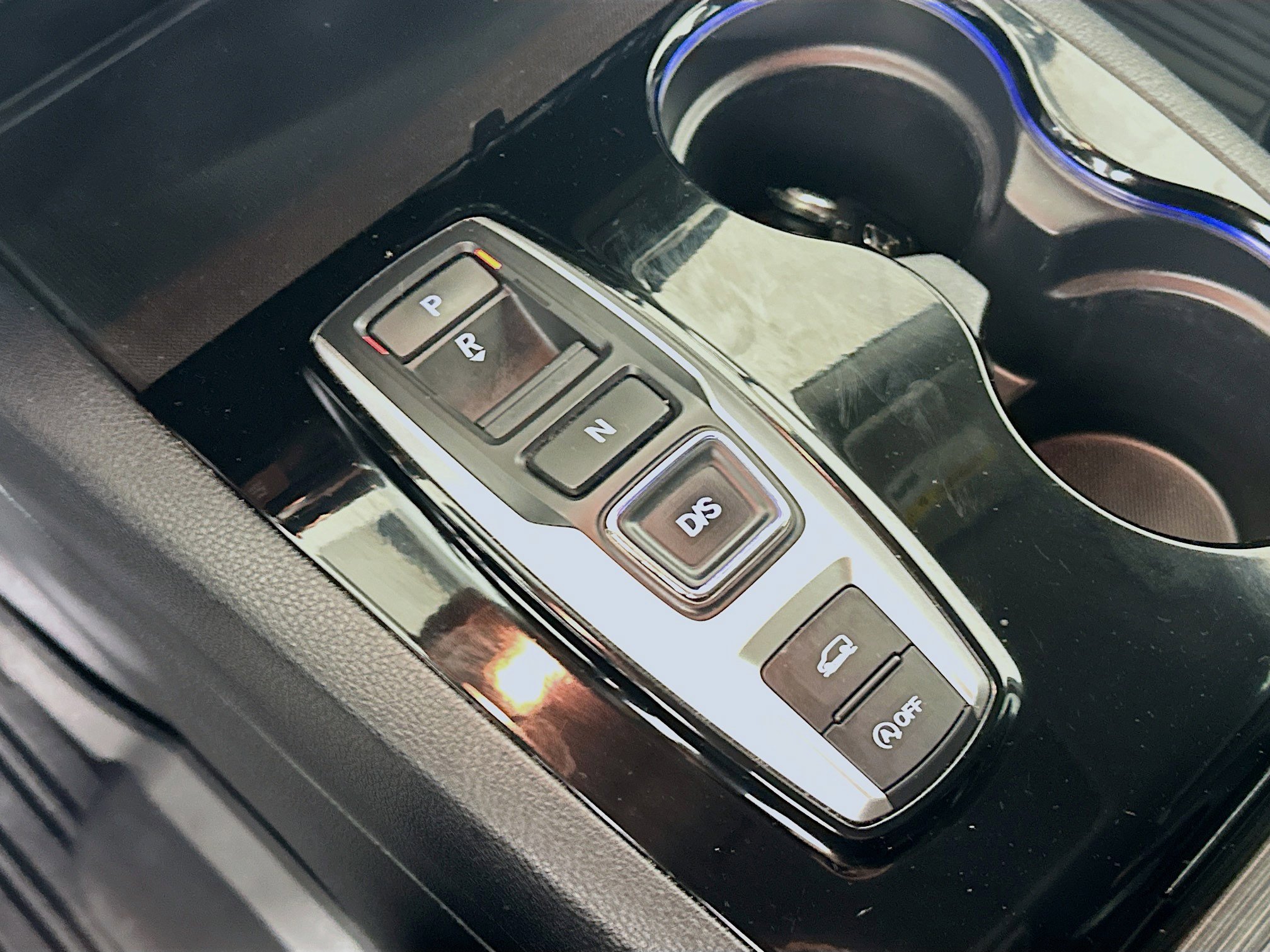 Used 2018 Honda Pilot Touring image 24