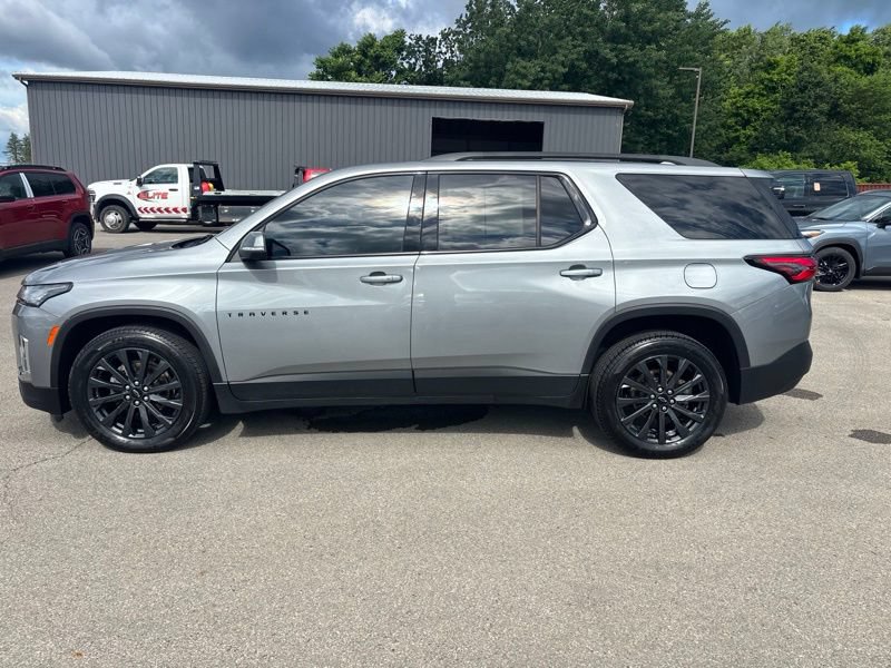 Used 2023 Chevrolet Traverse RS AWD/4WD image 6