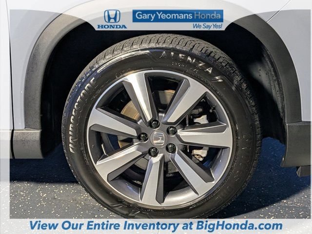 Certified 2025 Honda Pilot Touring image 11