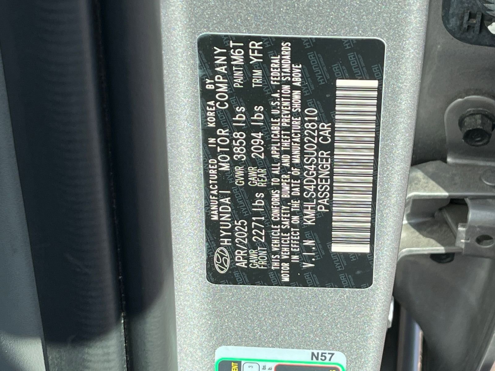 Used 2025 Hyundai Elantra SEL FWD image 30