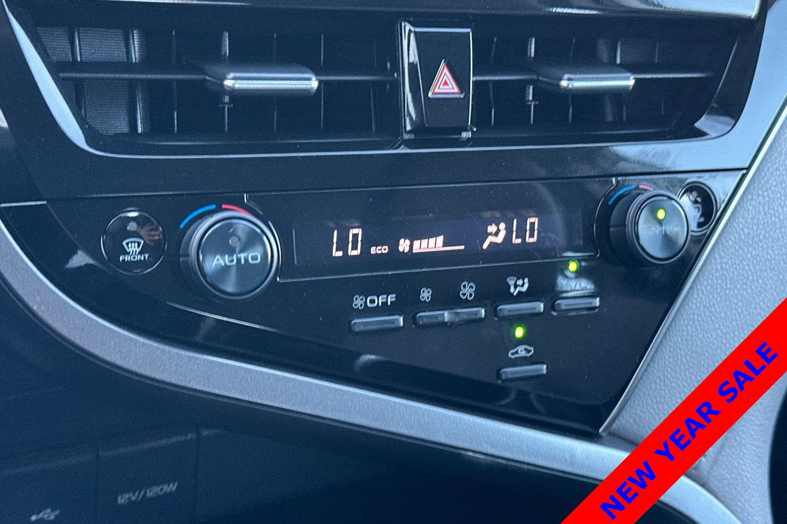 Used 2023 Toyota Camry LE image 20