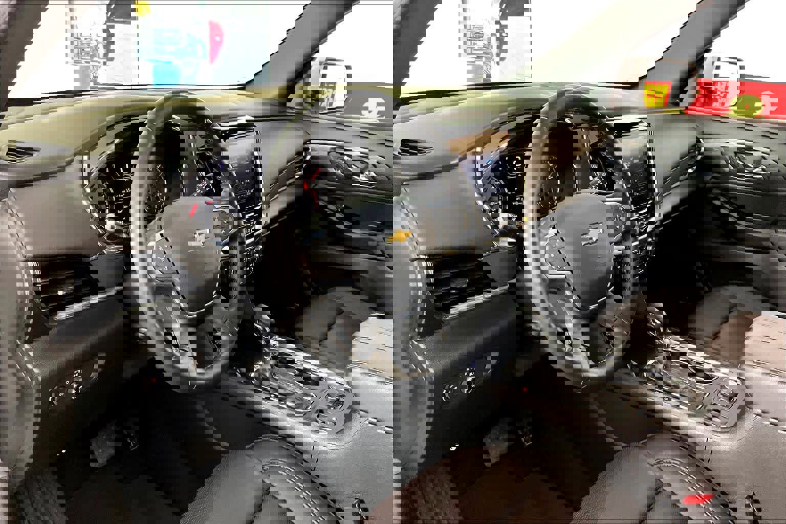 Certified 2023 Chevrolet Traverse High Country image 16