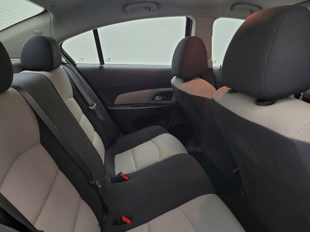 Used 2016 Chevrolet Cruze LS image 19