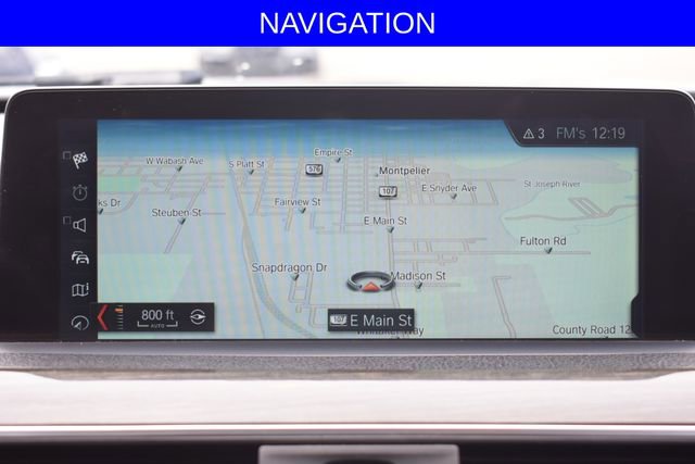 Used 2017 BMW 330i xDrive Sedan image 5