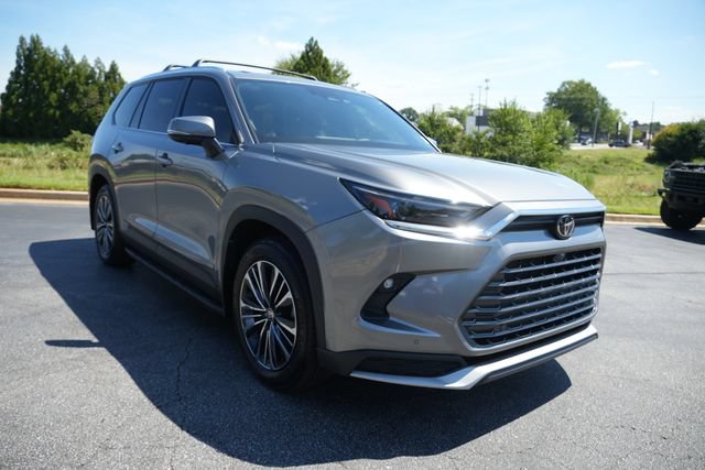Used 2025 Toyota Grand Highlander AWD Hybrid image 1