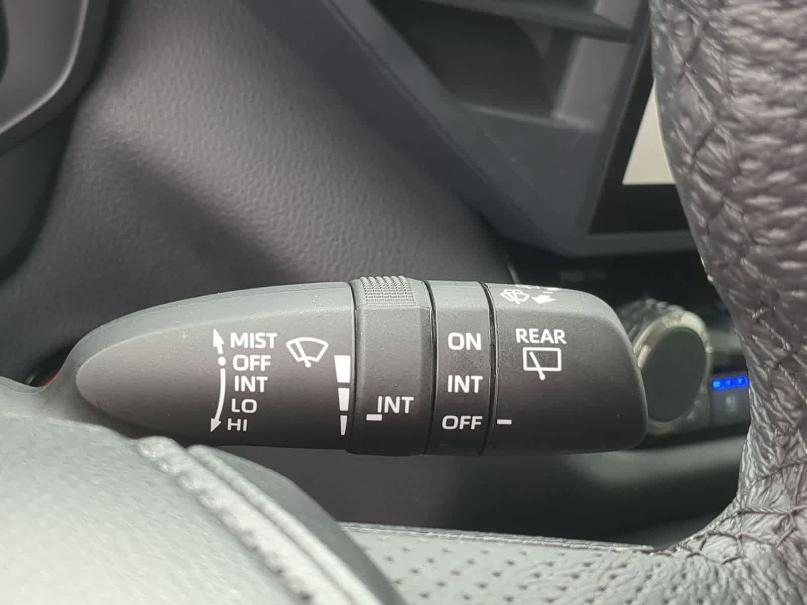 Used 2025 Toyota Sequoia TRD Pro AWD/4WD image 25
