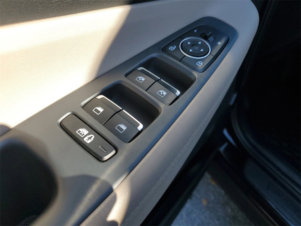 Certified 2023 Hyundai Santa Fe SEL w/ Winter Weather Package image 21